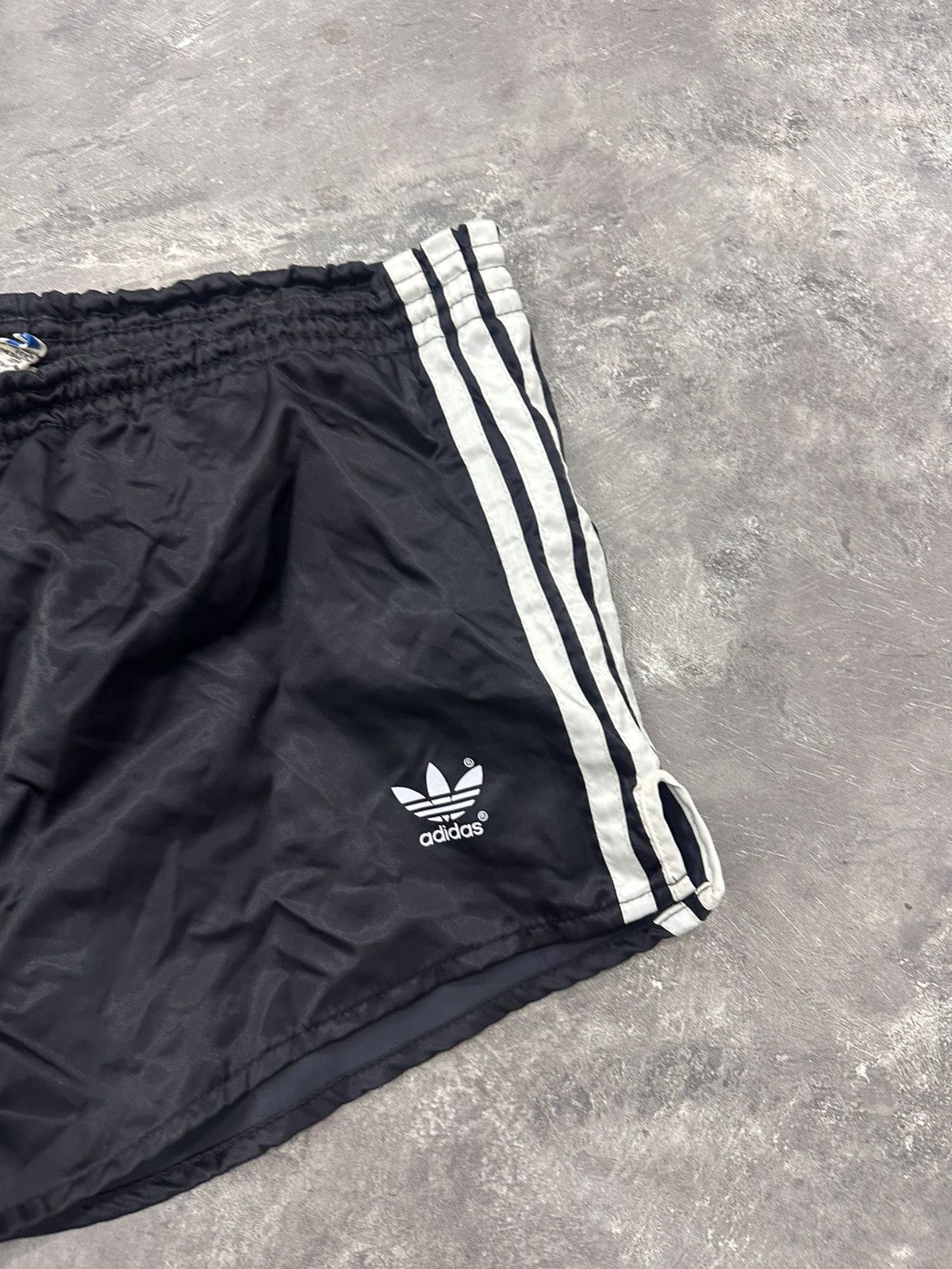 Adidas Adidas West Germany Vintage Black Shorts Size US 36 / EU 52 - 4 Thumbnail