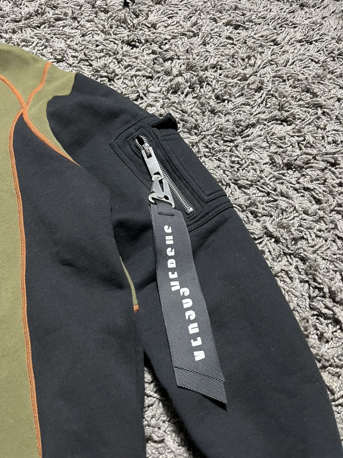 Versace VERSUS VERSACE OLIVE PANEL LOGO COTTON SWEATSHIRT RRP 565$ Size US S / EU 44-46 / 1 - 4 Thumbnail