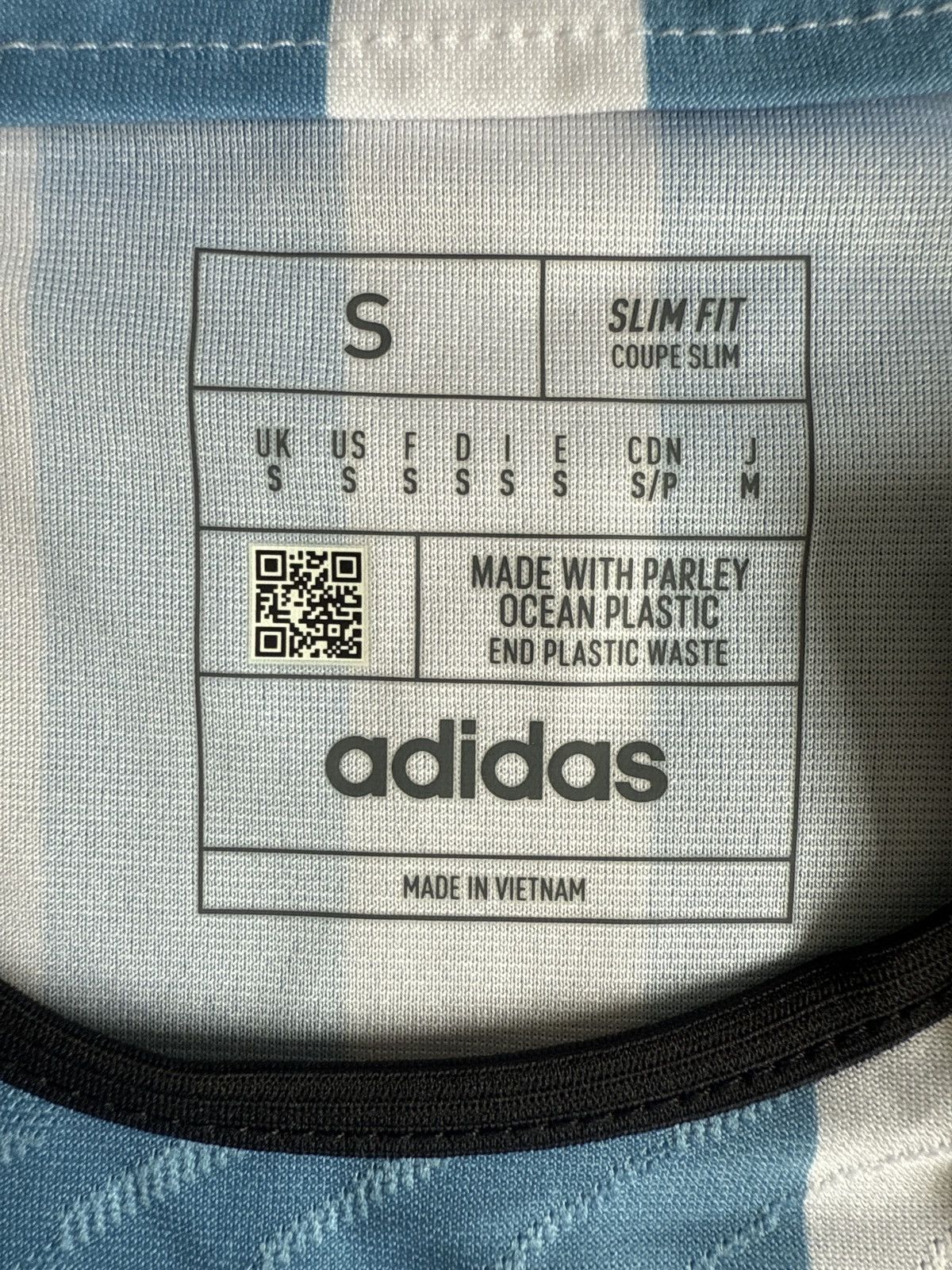 Adidas 2022 Argentina 3 star authentic home shirt Small Size US S / EU 44-46 / 1 - 4 Thumbnail