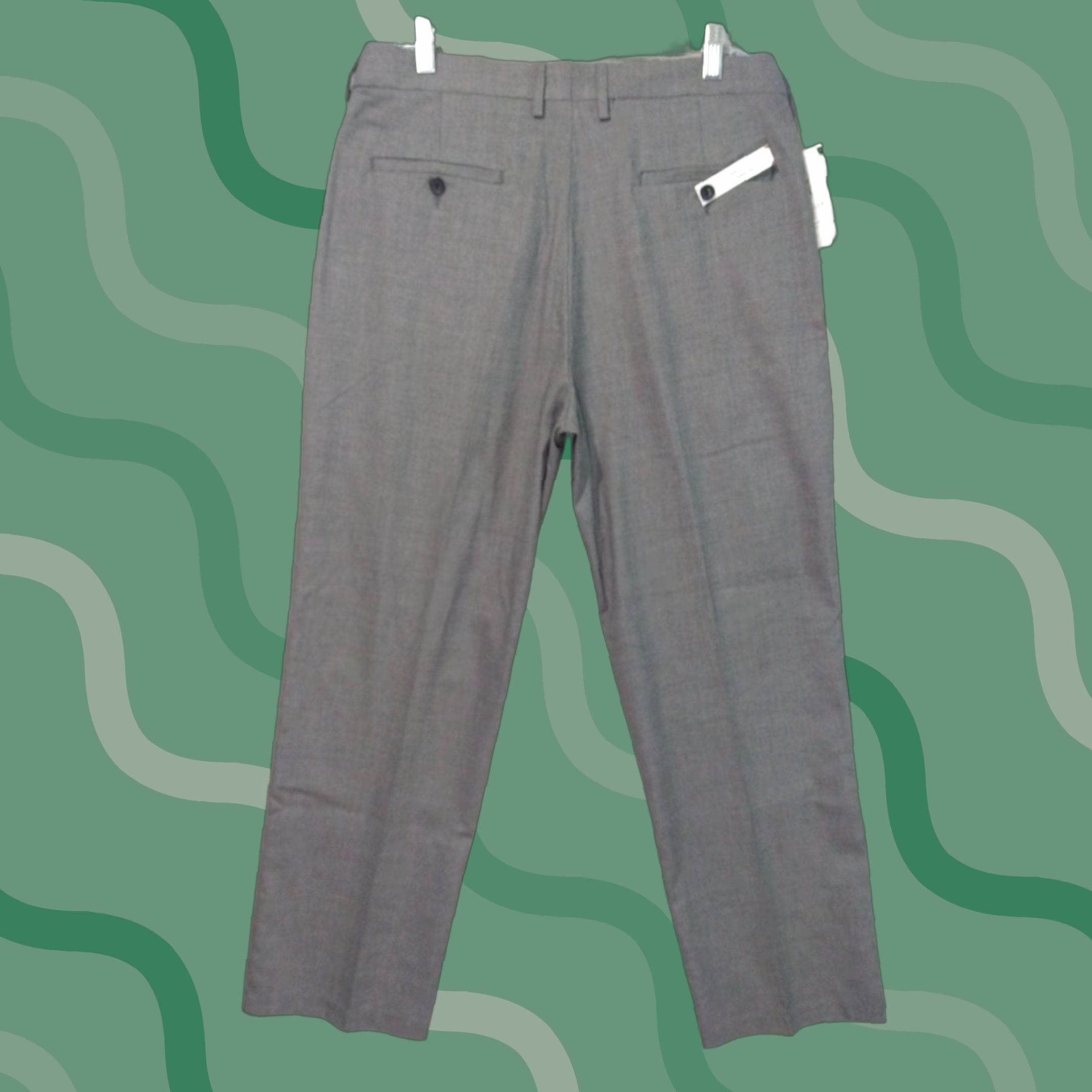 Haggar Haggar Pants Mens 34x30 Gray Dress Suit Straight Leg Classic Fit Flat Front Flex Pants Size 34R - 1 Thumbnail