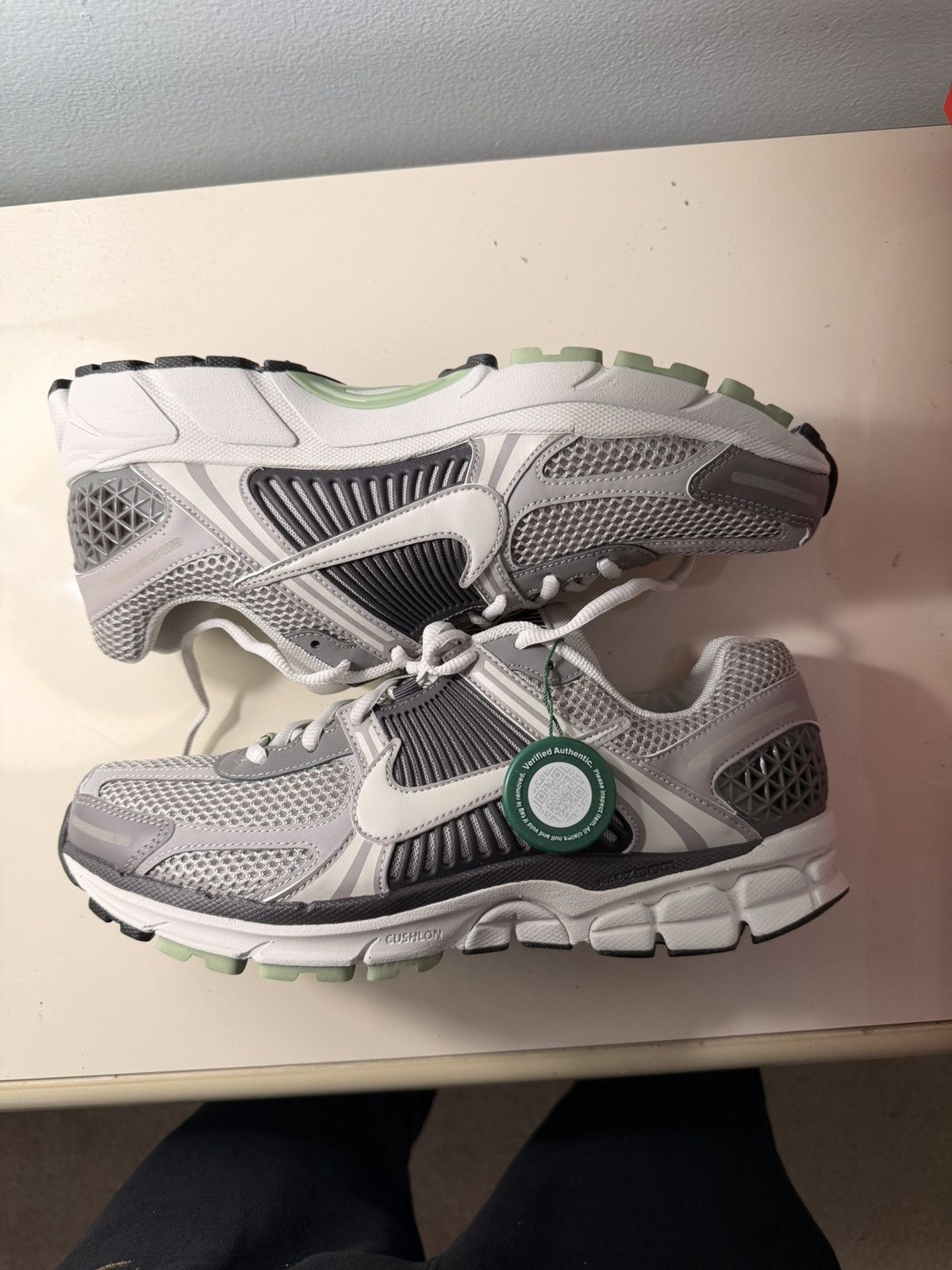 Nike Nike vomero 5 cobblestone Size US 10 / EU 43 - 2 Thumbnail