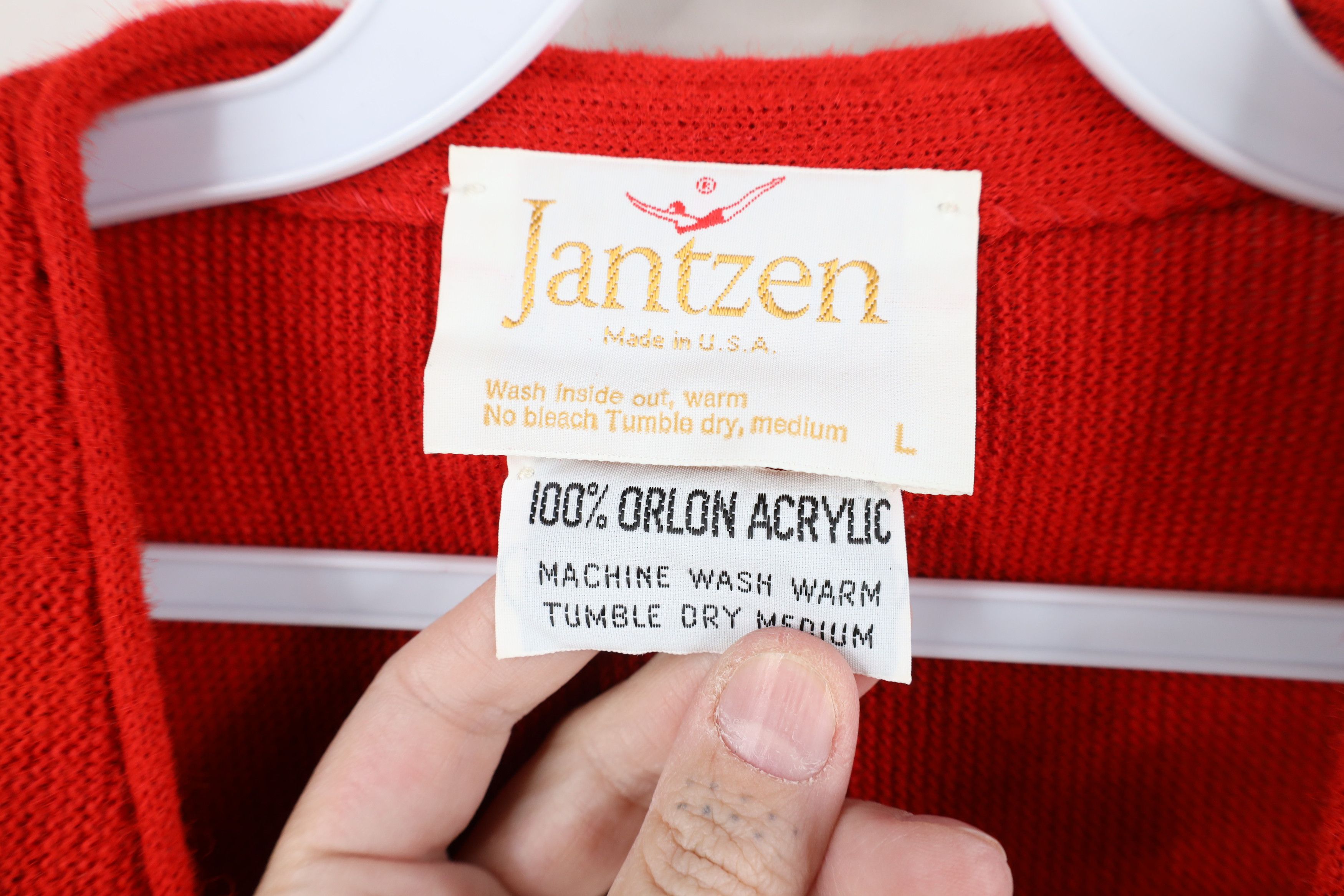 Vintage Vintage 70s Streetwear Faded Knit Cardigan Sweater Red USA Size US L / EU 52-54 / 3 - 4 Thumbnail