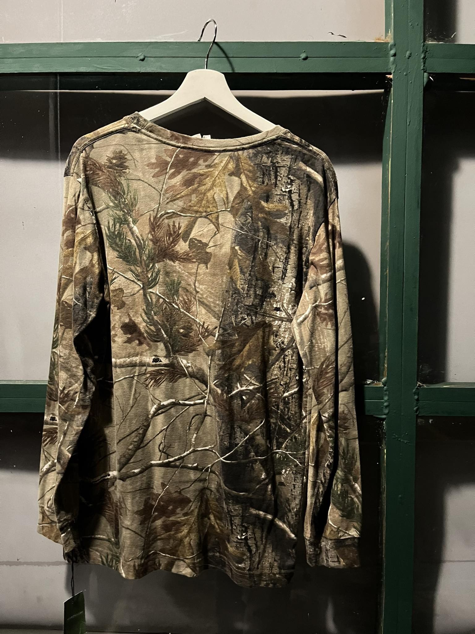 Band Tees × Rap Tees Nothing,Nowhere. Emo Rap Rock Band Tee Realtree Size US M / EU 48-50 / 2 - 5 Thumbnail