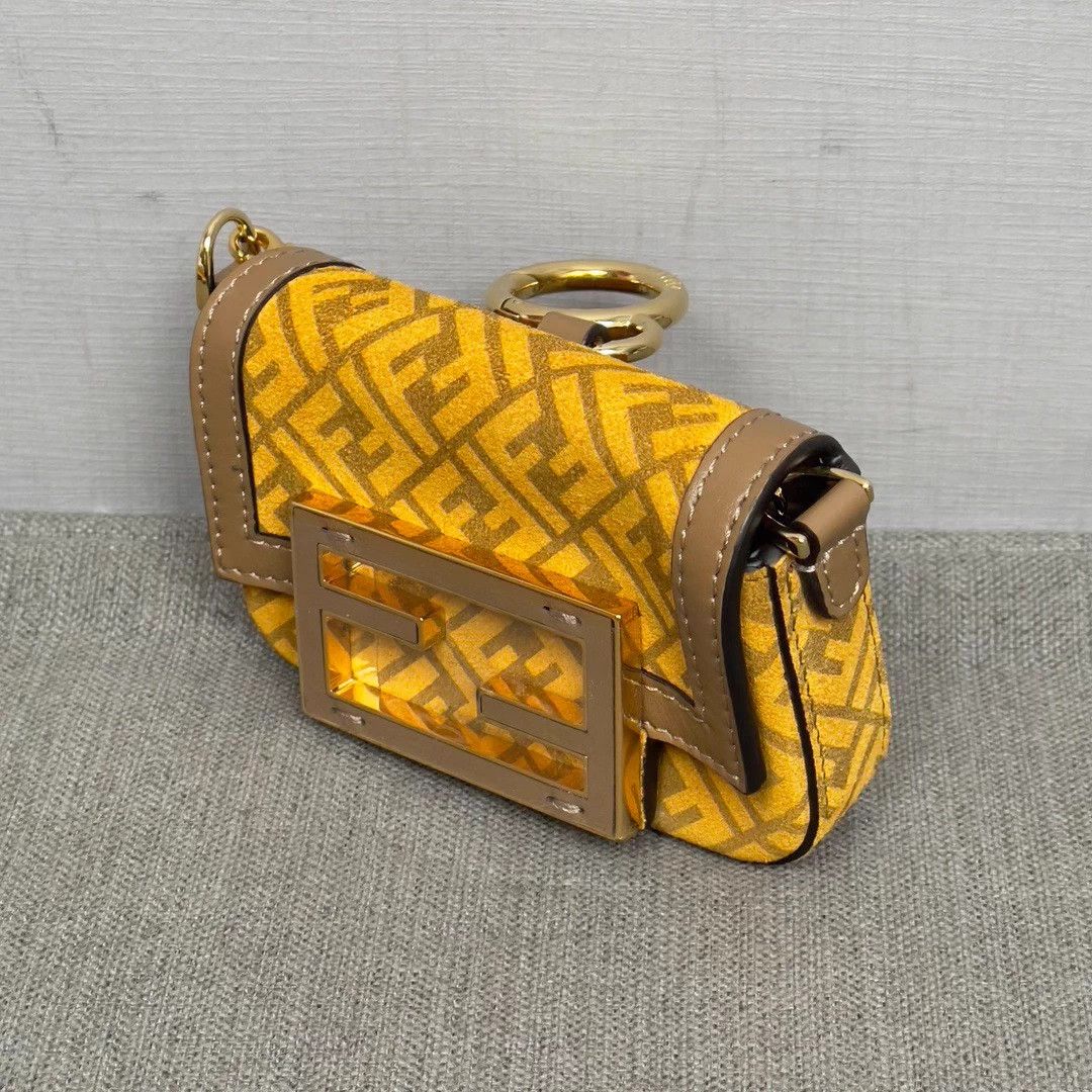 Fendi Fendi Mini Baguette Bag Charm/Earphone Case Size ONE SIZE - 8 Thumbnail