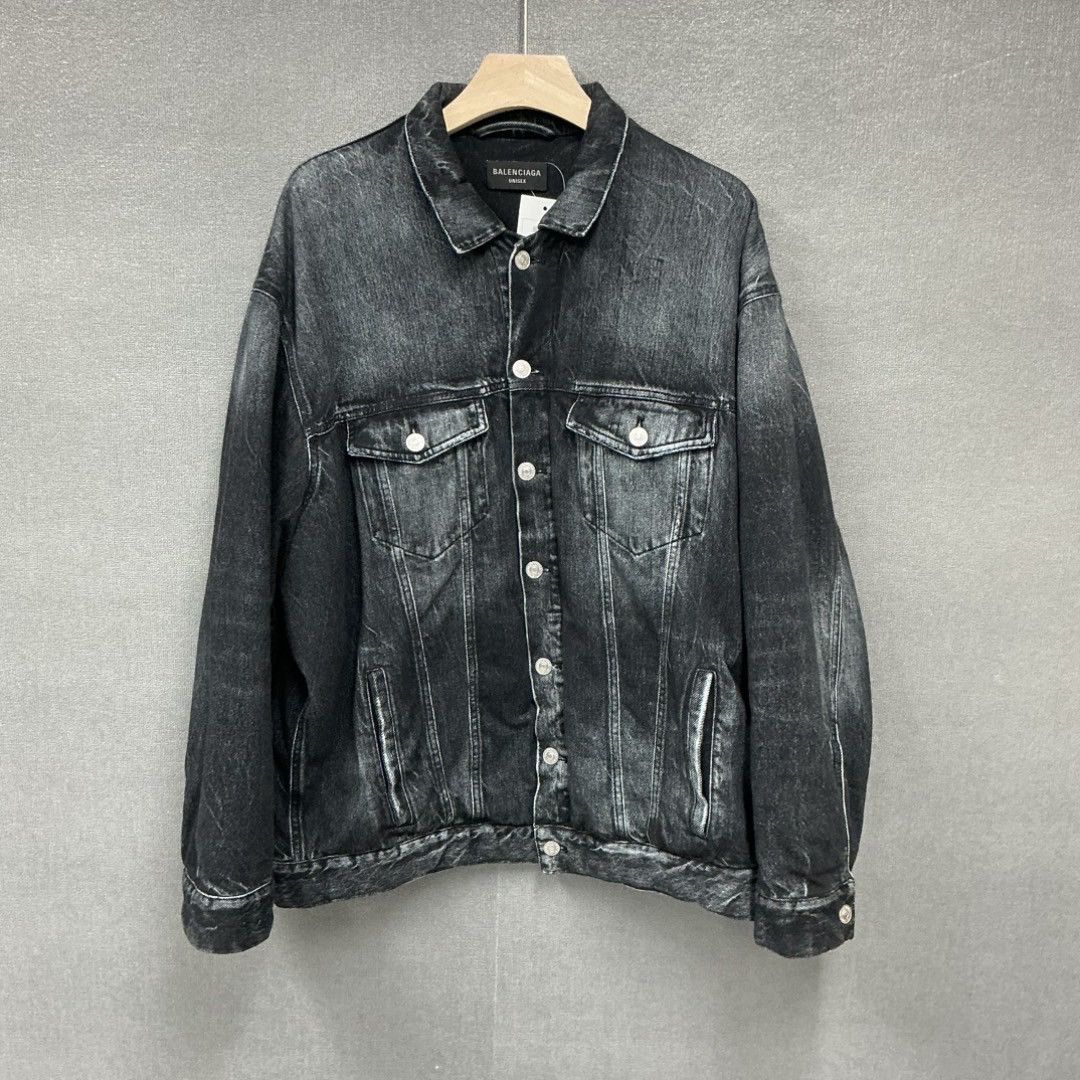 Balenciaga Balenciaga washed denim overcoats Size US S / EU 44-46 / 1 - 1 Thumbnail