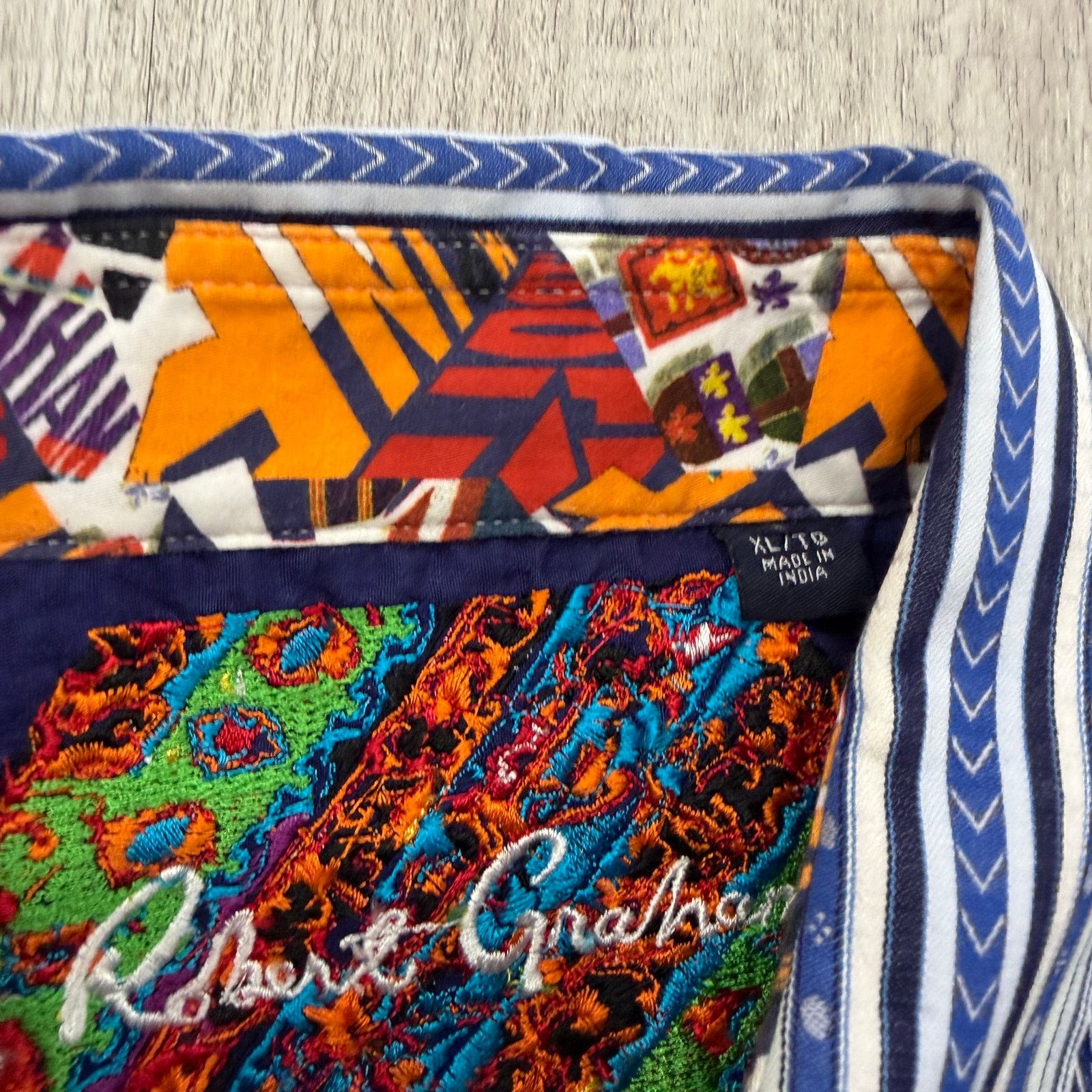 Robert Graham Robert Graham Flip Cuff Button Shirt Men's Extra Large Size US XL / EU 56 / 4 - 6 Thumbnail