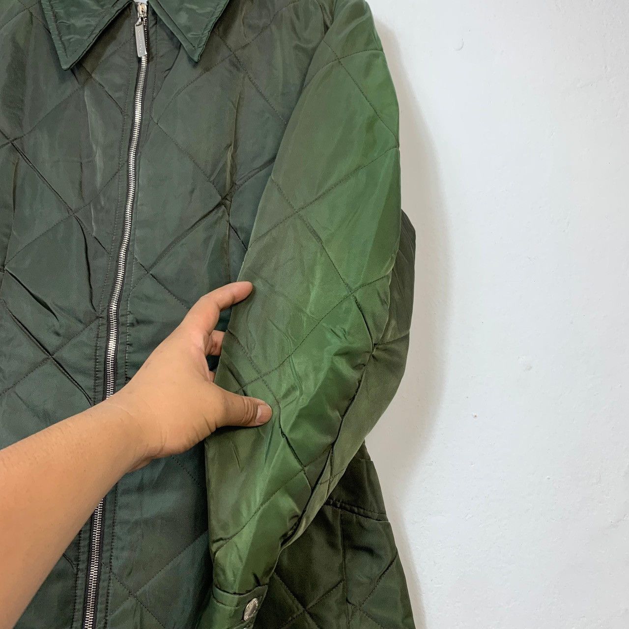 Dolce & Gabbana Vintage Olive Green Diamond Quilted Military Liner Jacket Size US M / EU 48-50 / 2 - 6 Thumbnail