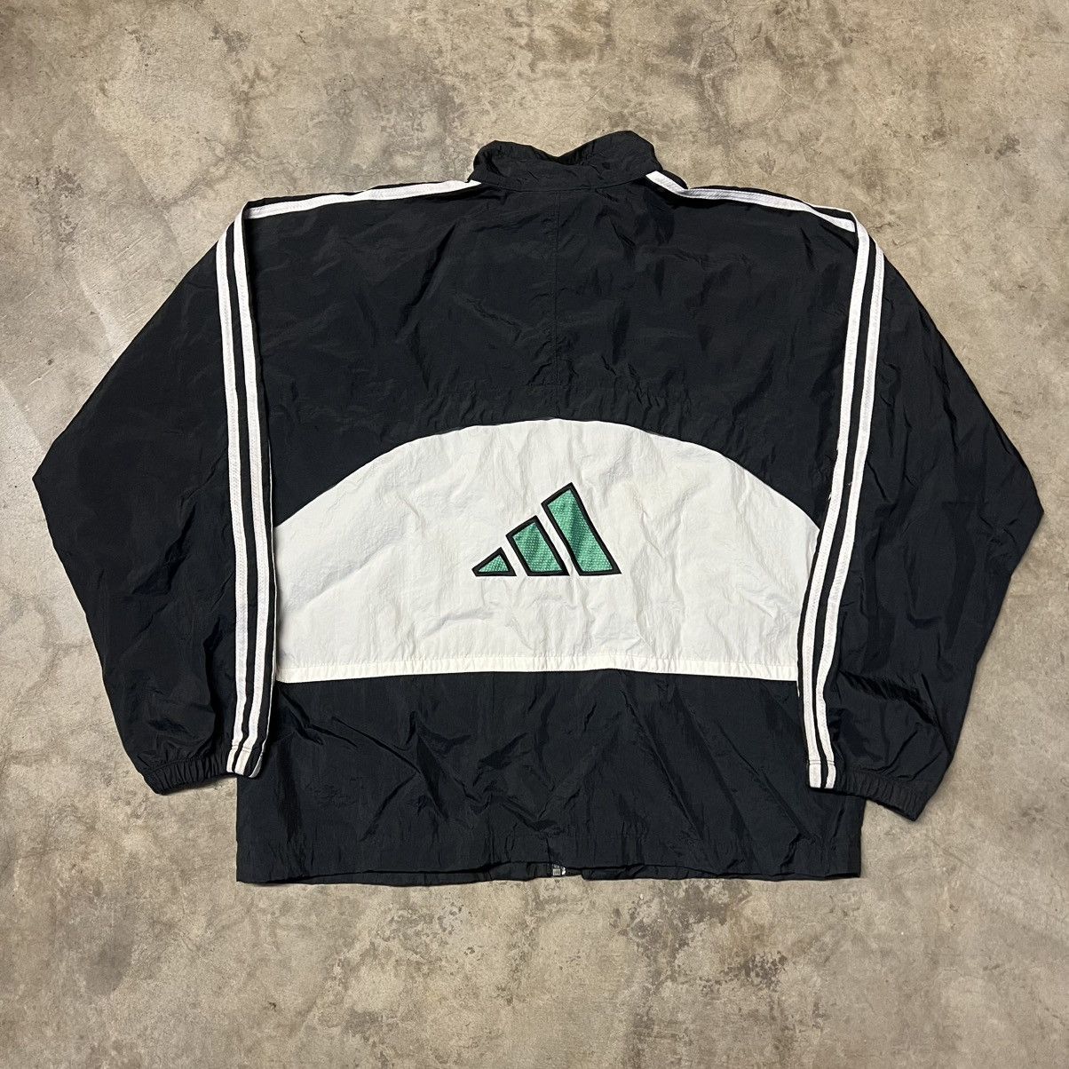 Adidas × Vintage Vintage 90’s Adidas Logo Windbreaker Jacket Size US L / EU 52-54 / 3 - 1 Thumbnail