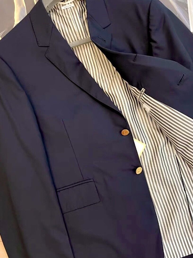 Thom Browne thom browne classic navy suit blazer Size US M / EU 48-50 / 2 - 2 Thumbnail