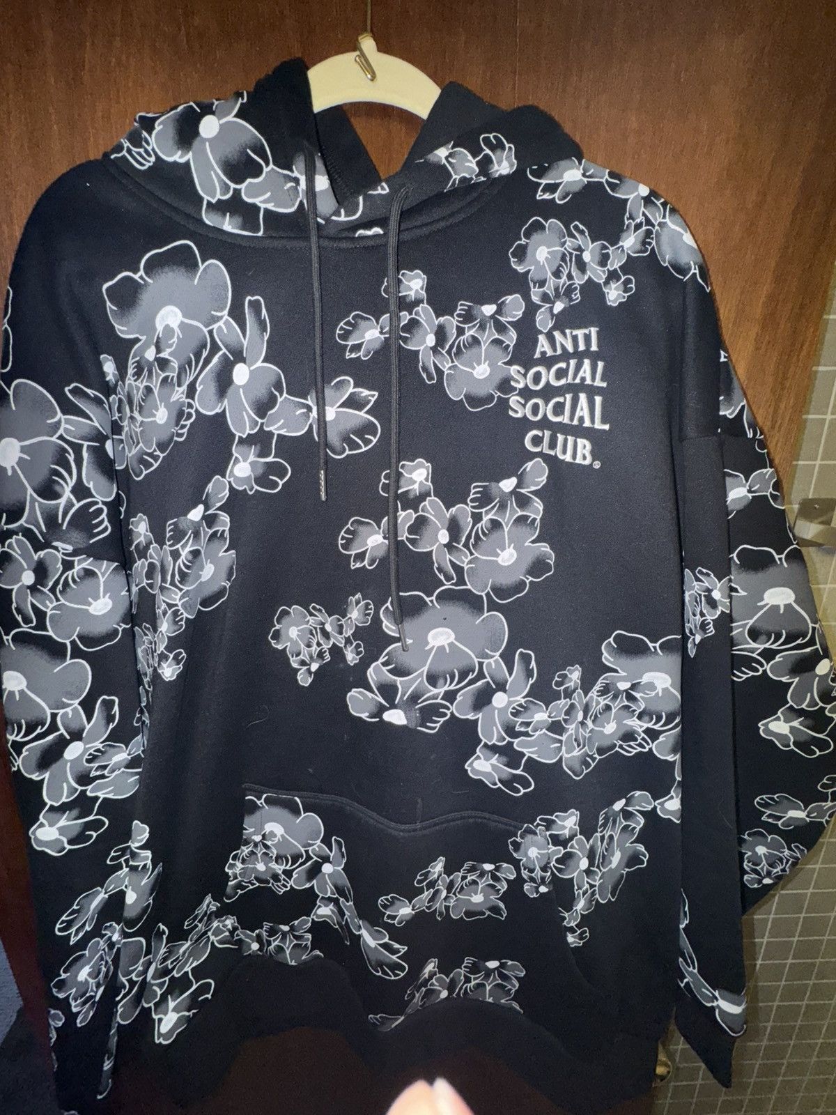 ★ ANTI SOCIAL SOCIAL CLUB★ Floral USA Made Hoodie TI25A07 Anti Social Social Club Frantic Hoodie (FW19) Black Men's