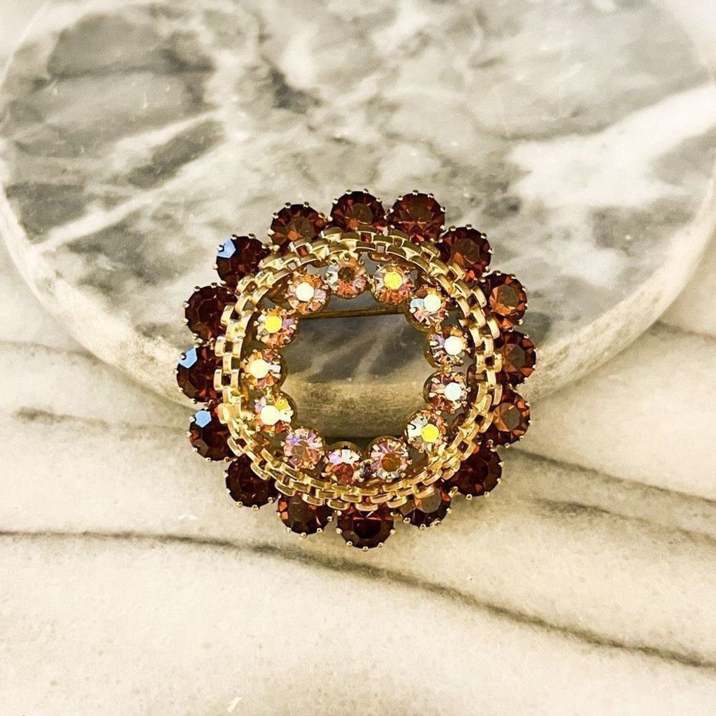 Vintage Vintage Topaz AB Crystal Brooch Pin Round Wreath Size ONE SIZE - 1 Thumbnail