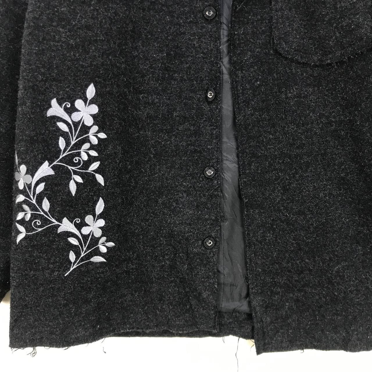 Japanese Brand × Yohji Yamamoto Ined Homme by Yohji Yamamoto Art Flower Distressed Wool Size US S / EU 44-46 / 1 - 15 Thumbnail