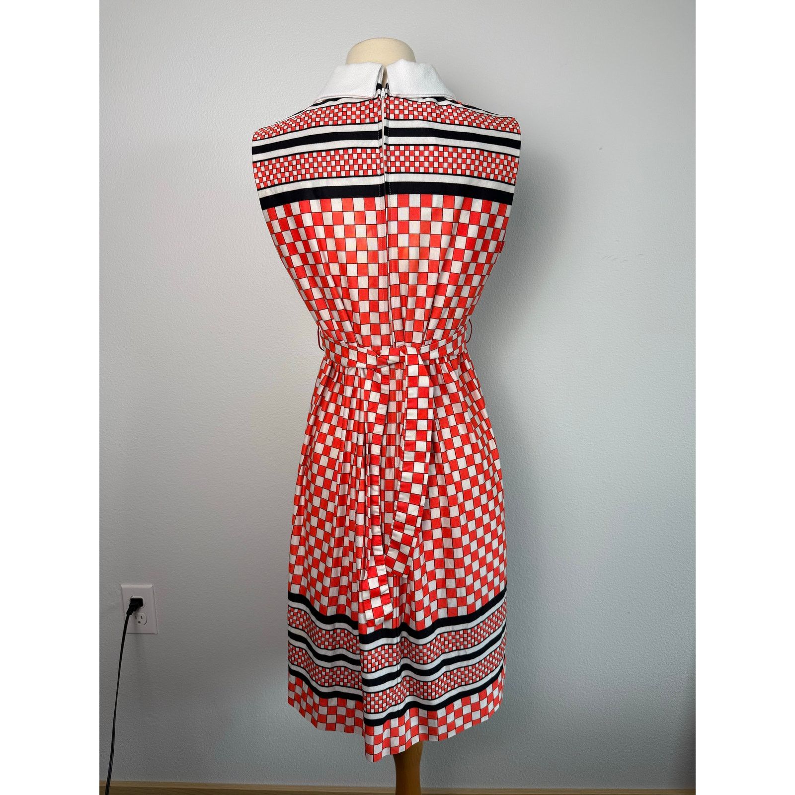 Vintage Vintage 1960s Petites by Dan Howard Peter Pan collar Dress Size L / US 10 / IT 46 - 6 Thumbnail
