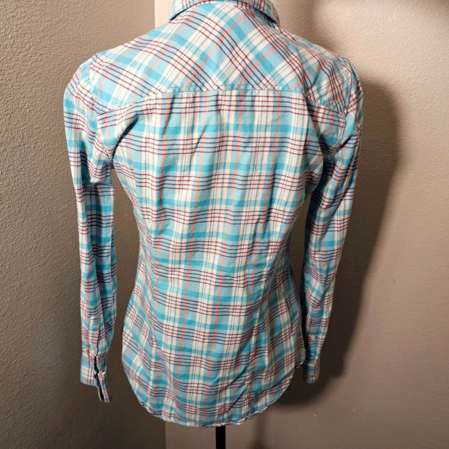 J.Crew J.CREW Button-Up Shirt Womens XS Blue Plaid Long Sleeve Lightweight Shirt Size XS / US 0-2 / IT 36-38 - 4 Thumbnail