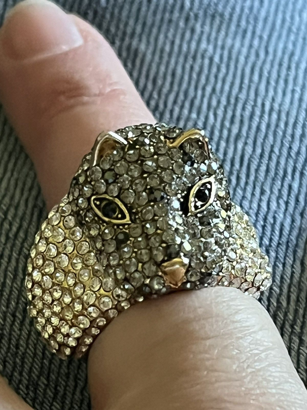 Other Leopard Pave Rhinestone Cocktail Ring Size 7 Signed GG Size ONE SIZE - 1 Thumbnail