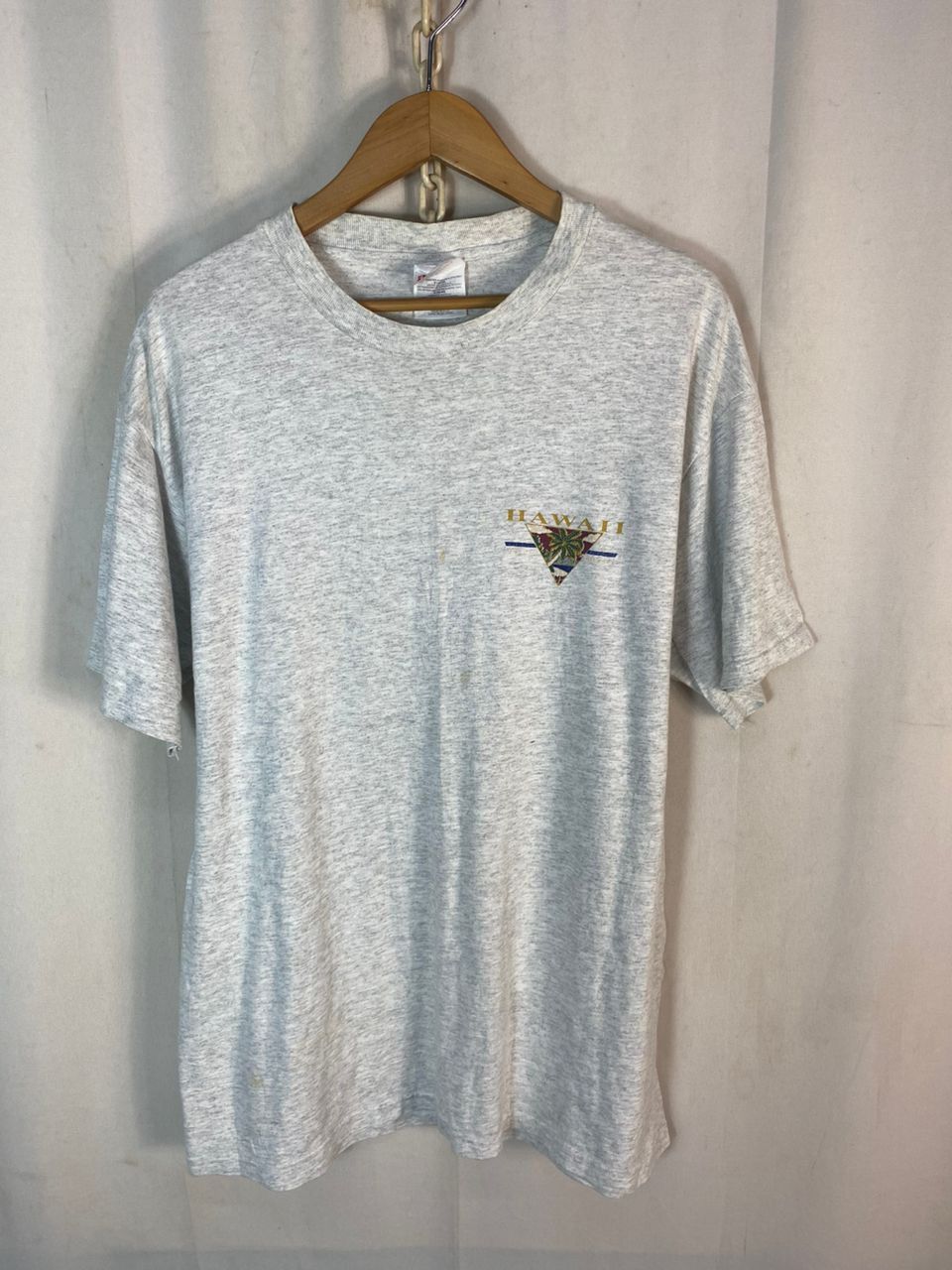 Hanes Vintage hawaii backhit printed tshirt by hanes Size US L / EU 52-54 / 3 - 1 Thumbnail