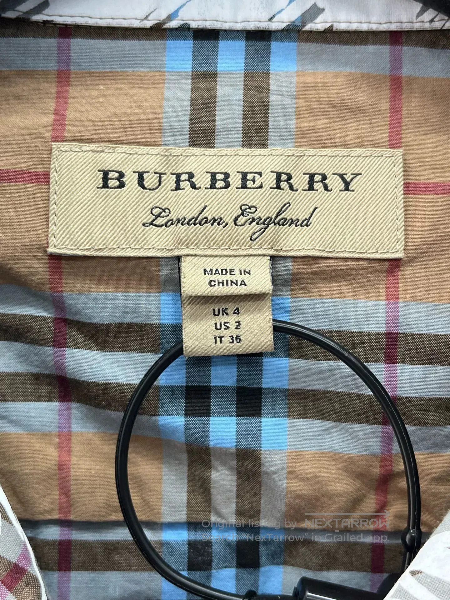 Burberry burberry graffiti short sleeve shirt uk4. Size US XS / EU 42 / 0 - 7 Thumbnail