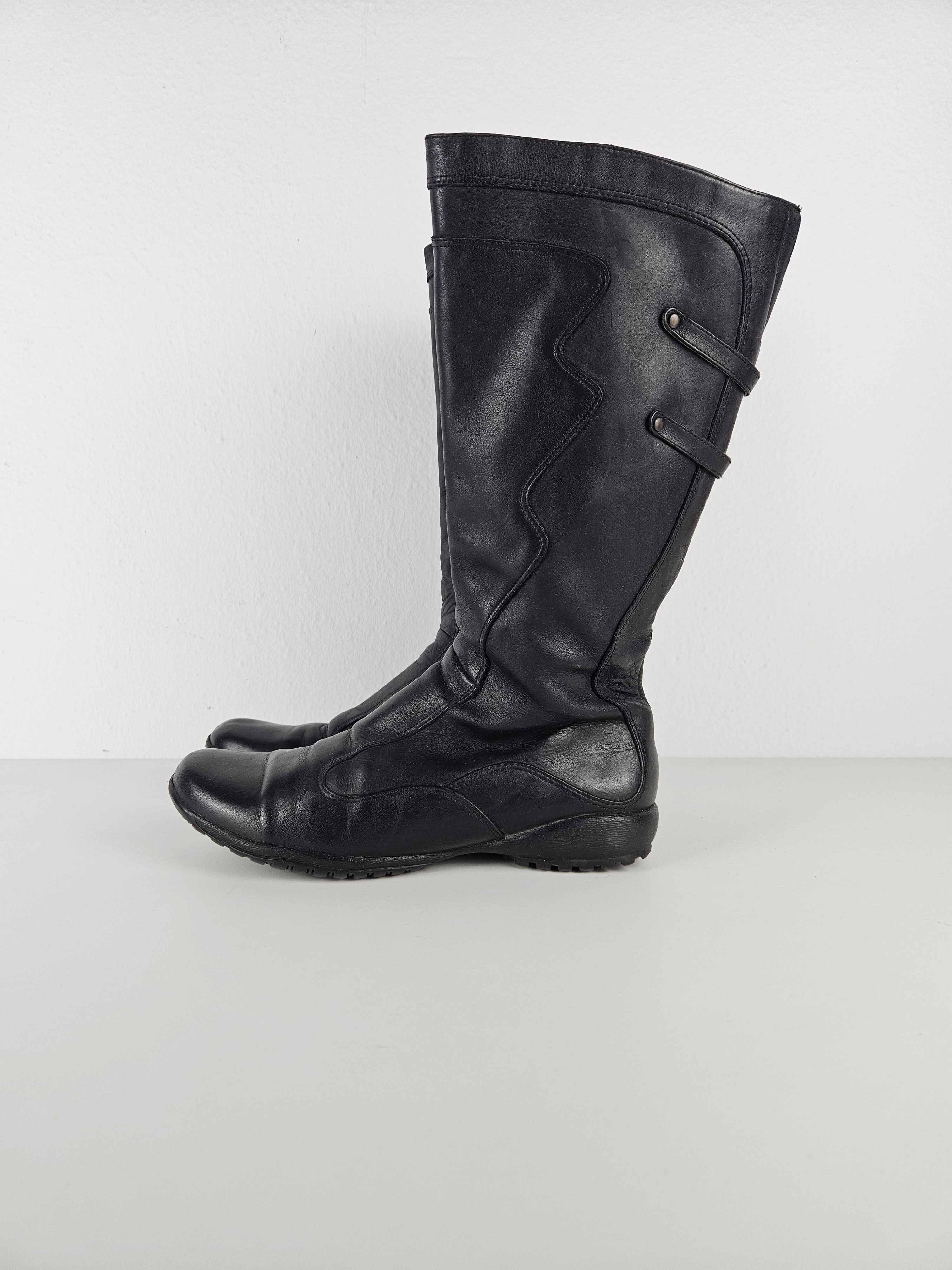 Vintage y2k avant garde leather biker boots