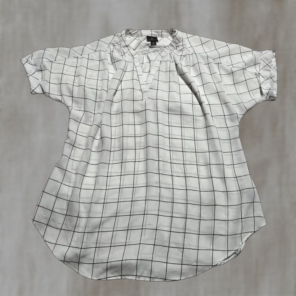 Worthington Worthington Shirt Adult Men's M White V-Neck Short Sleeve Top Size M / US 6-8 / IT 42-44 - 1 Thumbnail
