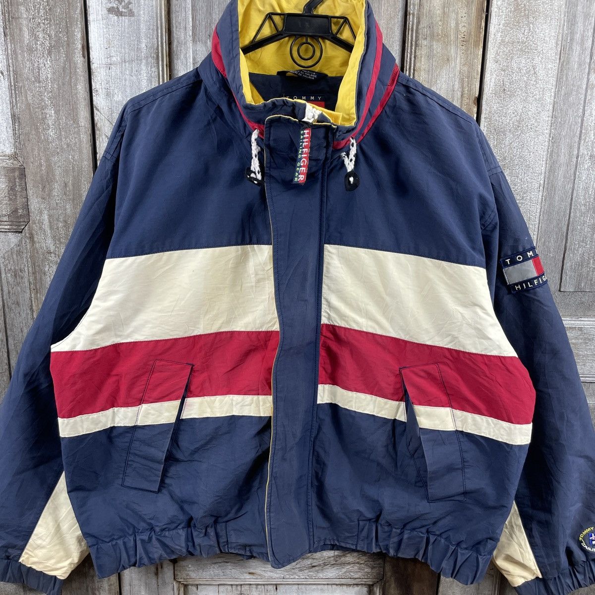 Tommy Hilfiger × Vintage Vintage Tommy Hilfiger Hoodie Jacket Size US L / EU 52-54 / 3 - 3 Thumbnail