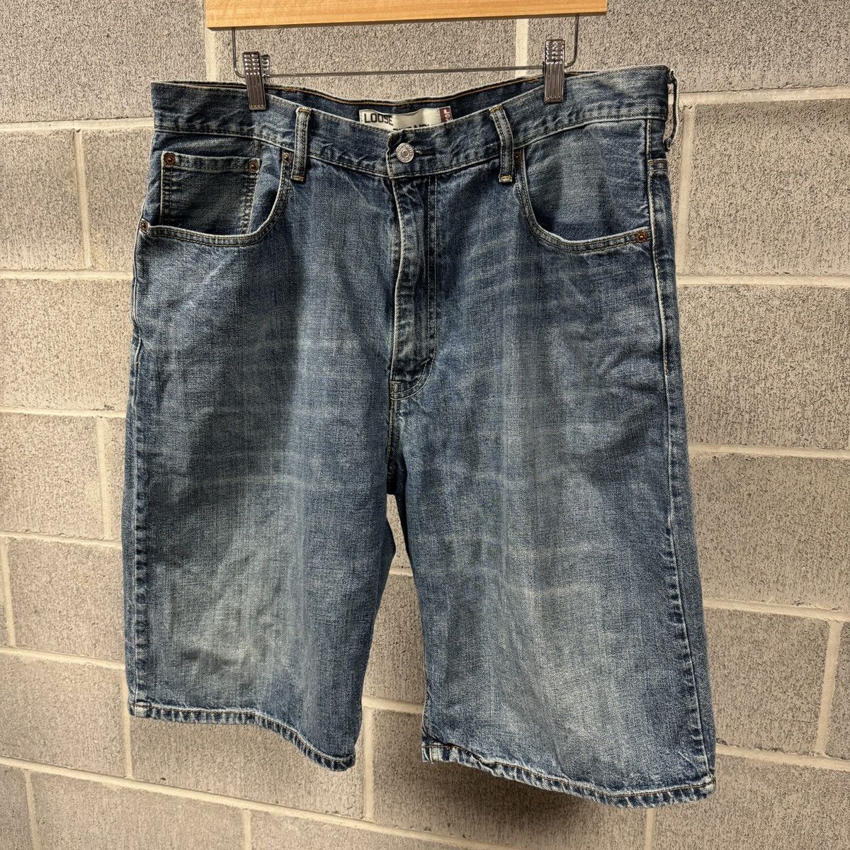 Levi's Levi's 569 Baggy Denim Shorts Jorts Skater ERD Grunge Chrome Size US 38 / EU 54 - 2 Thumbnail