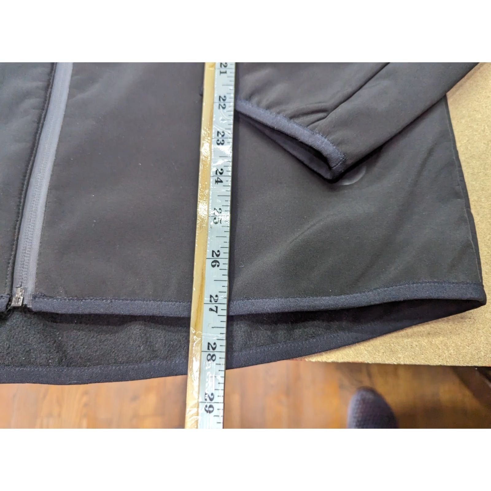 Vintage Mercedes Formula 1 Team Jacket Size M Petronas Racing F1 Stichd Black Full Zip Mens Track Jacket Size US M / EU 48-50 / 2 - 4 Thumbnail
