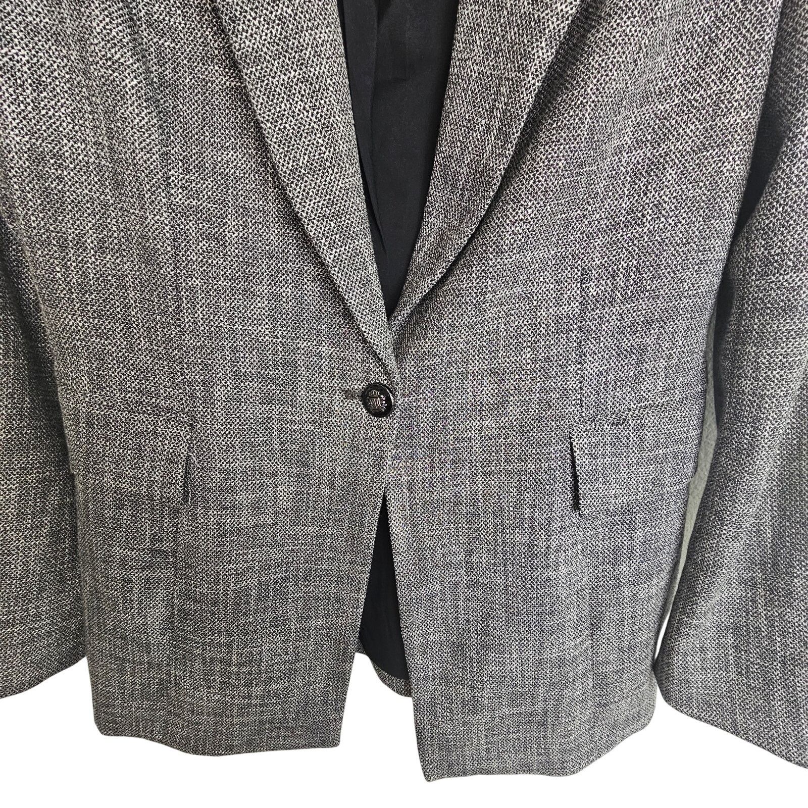 White House Black Market White House Black Market Blazer Gray One-Button Blazer 8 Size M / US 6-8 / IT 42-44 - 3 Thumbnail