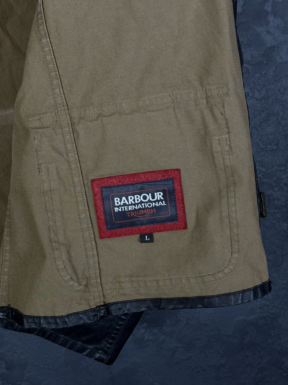 Barbour Barbour International Triumph Jacket Mens Waxed Cotton Size US L / EU 52-54 / 3 - 16 Thumbnail