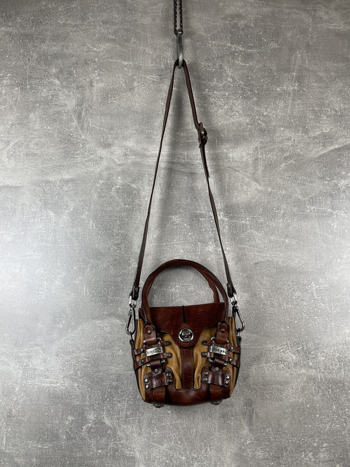 Diesel Y2K Diesel Leather Mini Bag Brown Tan Crossbody Shoulder Size ONE SIZE - 6 Thumbnail