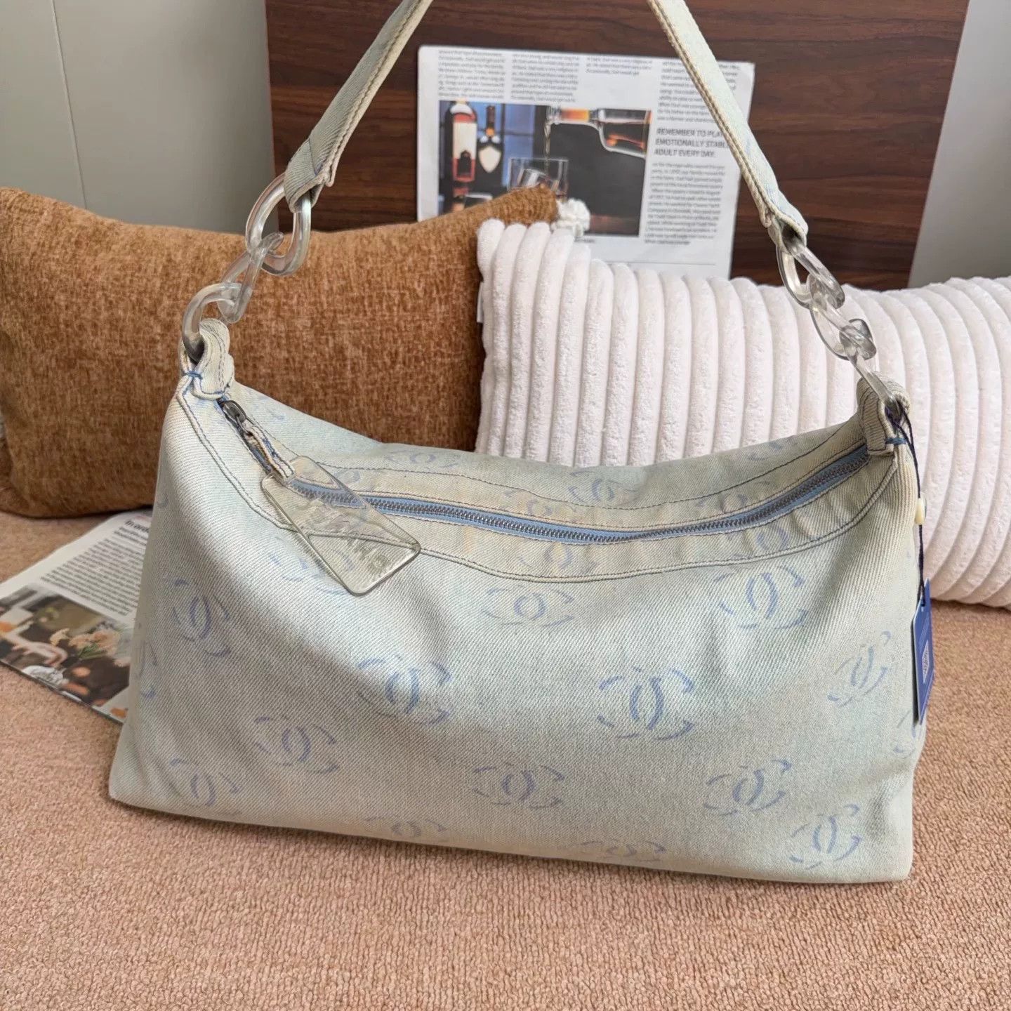 Chanel Pre-loved Bag Very good condition Size ONE SIZE - 1 Thumbnail