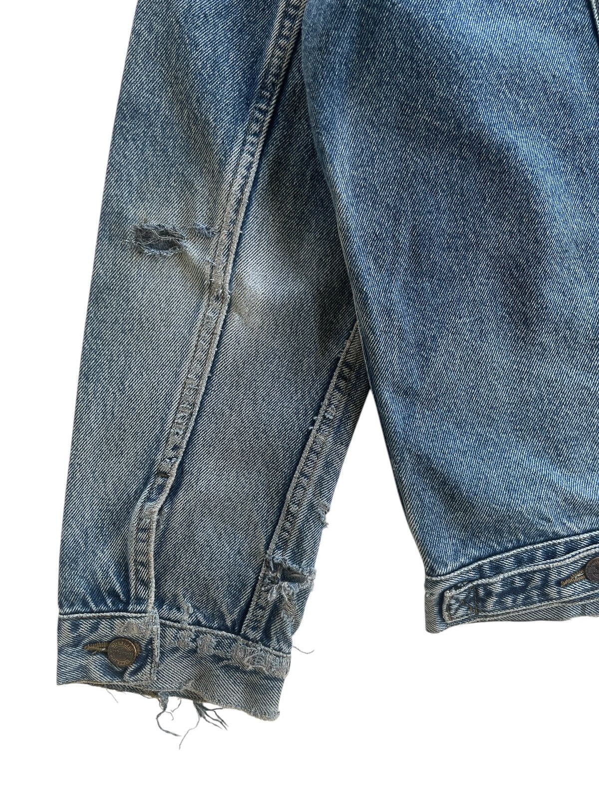 Vintage Thrashed!!! Vintage Wrangler Trucker Jacket Distressed Size US XL / EU 56 / 4 - 15 Thumbnail