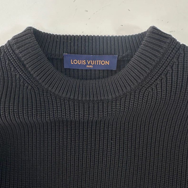 Louis Vuitton Louis Vuitton Sweater 2503-Nextarrow Size US S / EU 44-46 / 1 - 3 Thumbnail