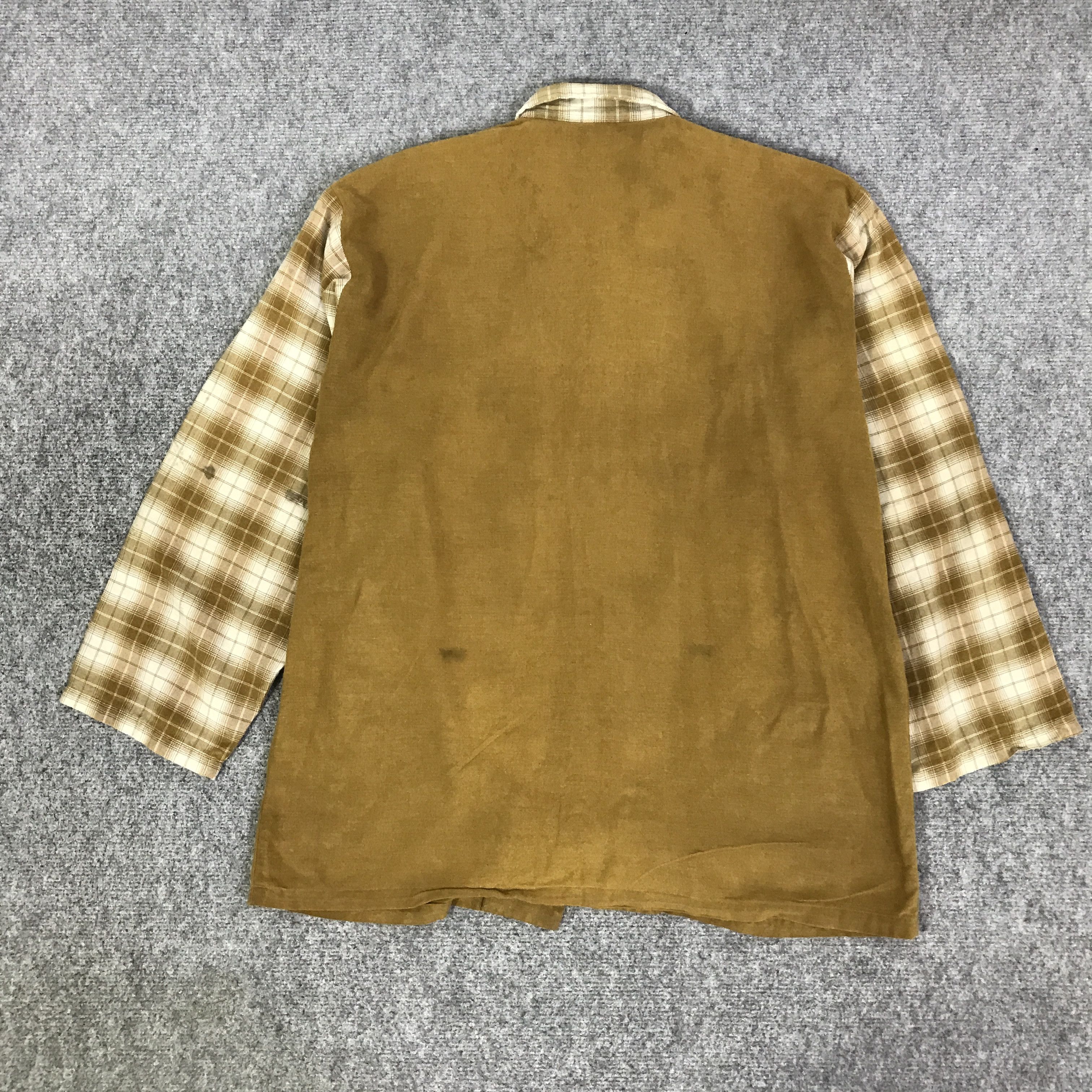 Moschino MOSCHINO BUTTON SHIRT K91B10 Size US M / EU 48-50 / 2 - 3 Thumbnail