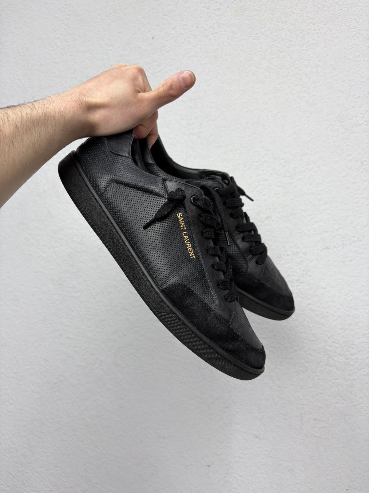 Saint Laurent Paris Saint Laurent Paris Black Leather Sneakers Low Top Shoes Size US 9.5 / EU 42-43 - 16 Thumbnail