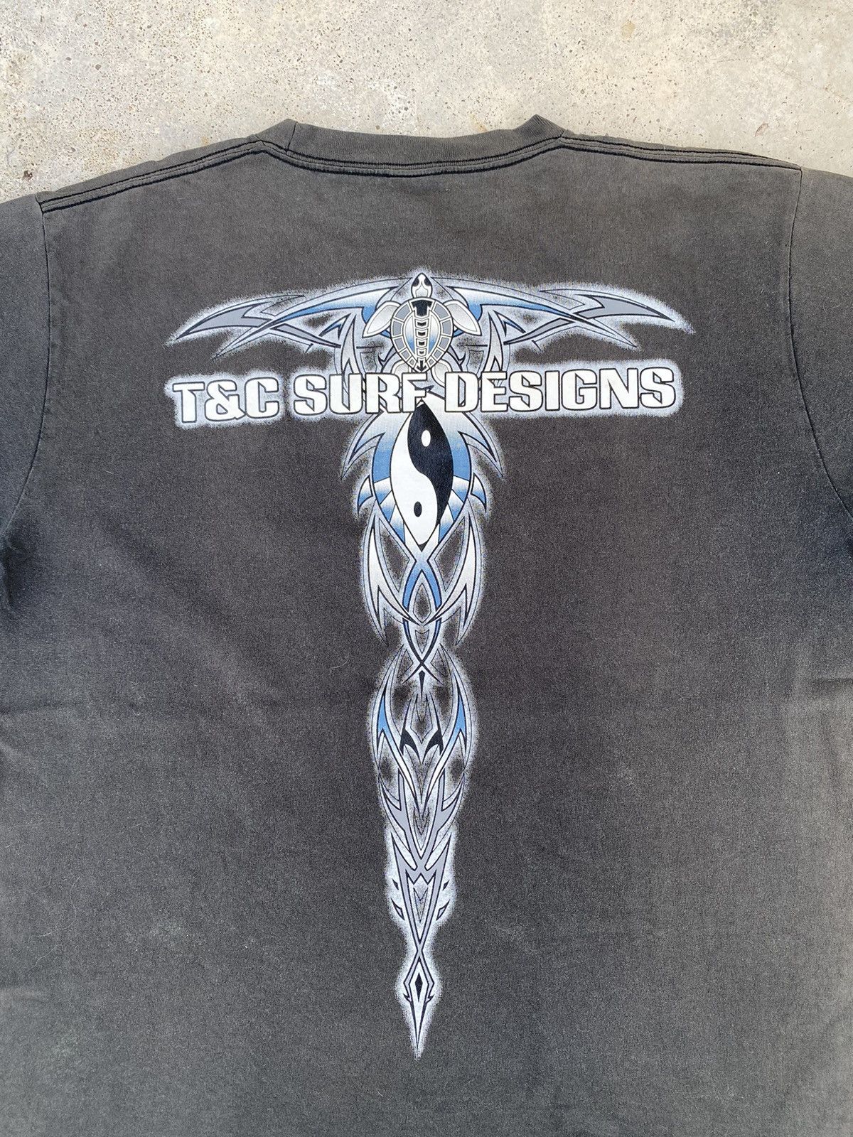Vintage Thrashed Faded T&C Surf Tee