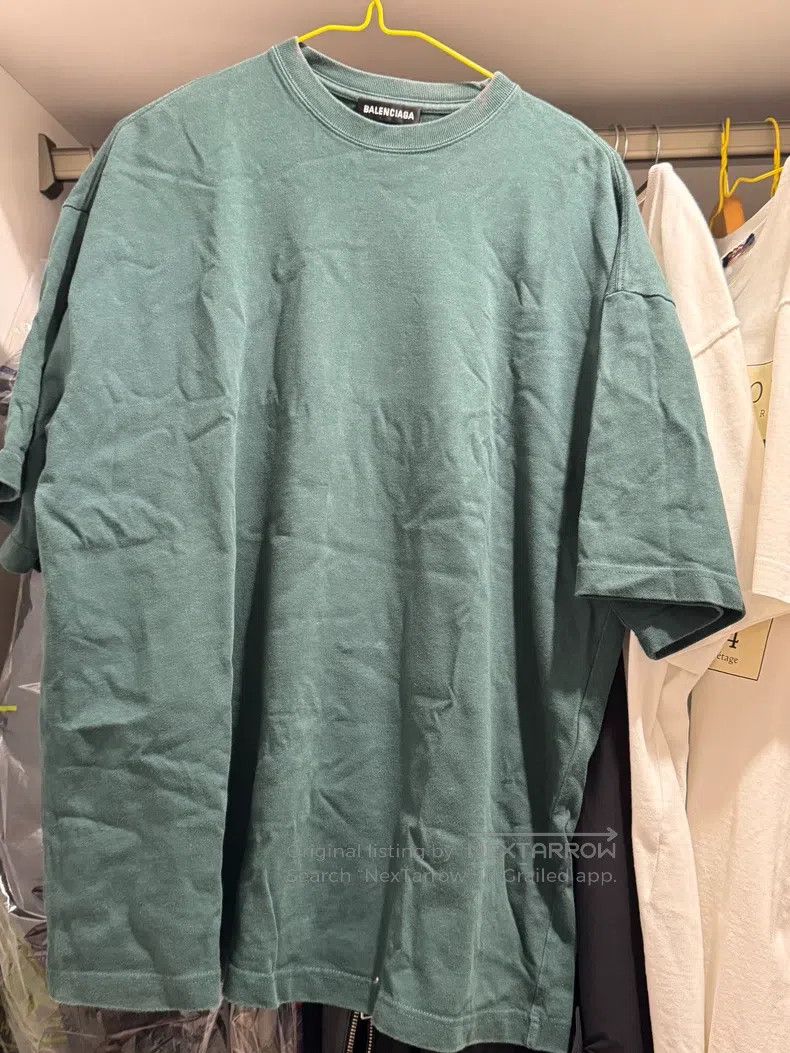 Balenciaga Balenciaga T-shirt Size US S / EU 44-46 / 1 - 6 Thumbnail