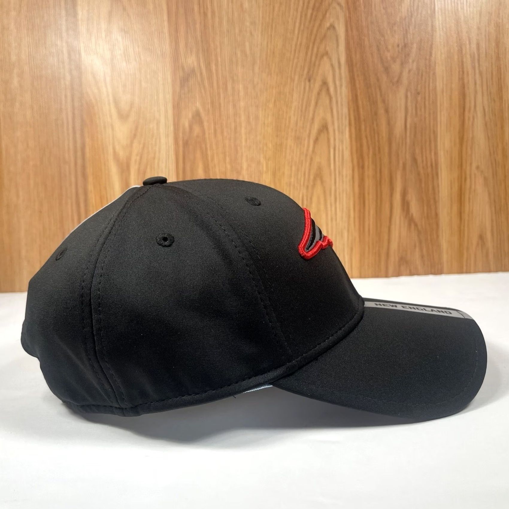 New Era VINTAGE New Era 9Forty Hat Adult NE Patriots Stretch Adjustable StrapBack Baseball Cap Size ONE SIZE - 6 Thumbnail