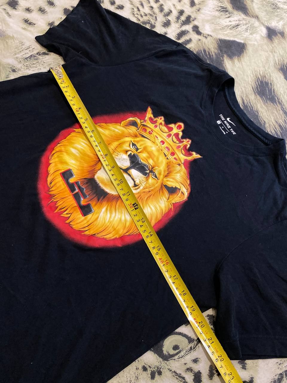 Nike big print center T-Shirt Streetwear Y2K Nike Vintage Size US M / EU 48-50 / 2 - 12 Thumbnail