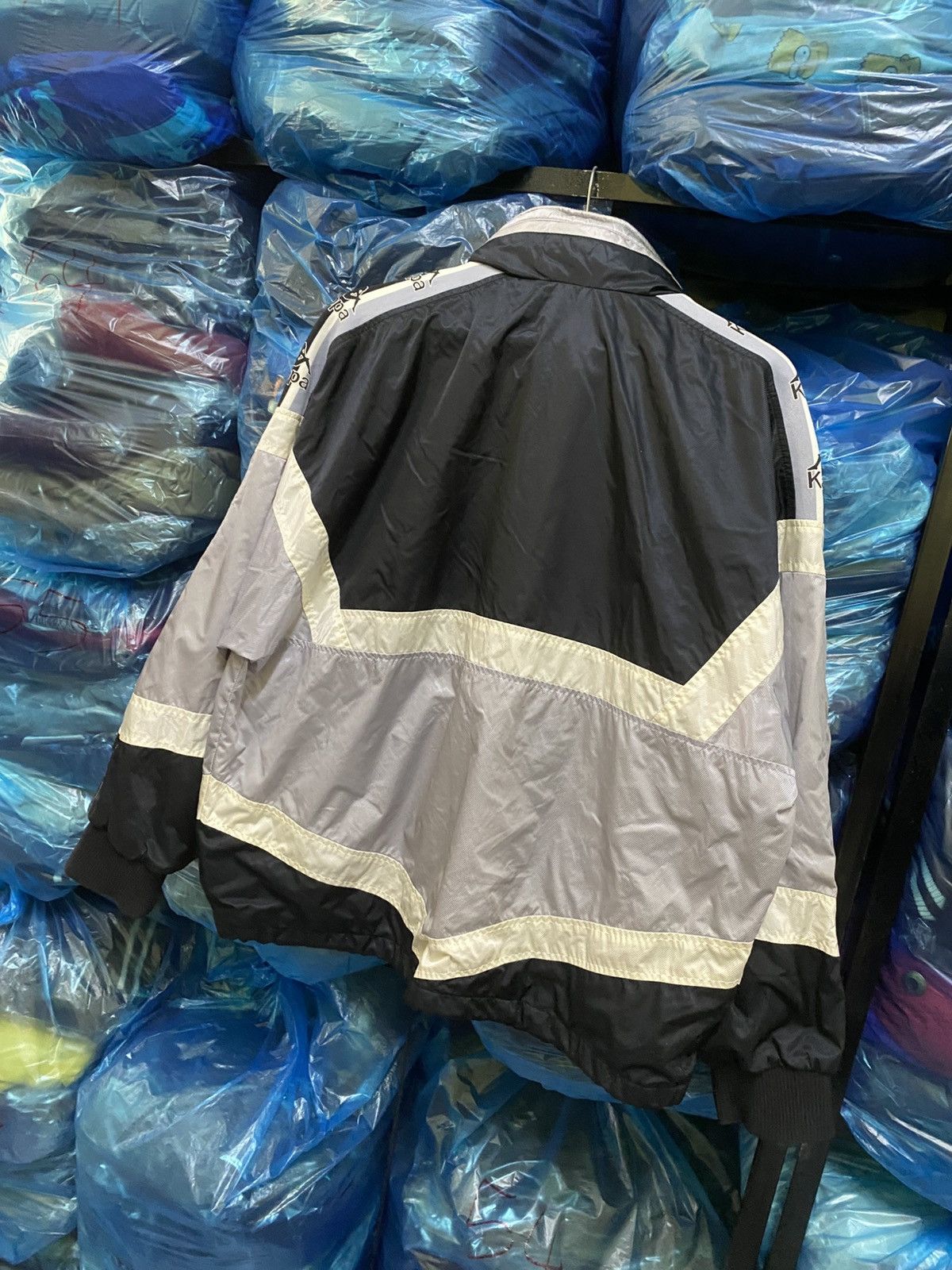 Kappa Vintage Kappa x Juventus Windbreaker Jacket - Black/Grey Size US M / EU 48-50 / 2 - 13 Thumbnail