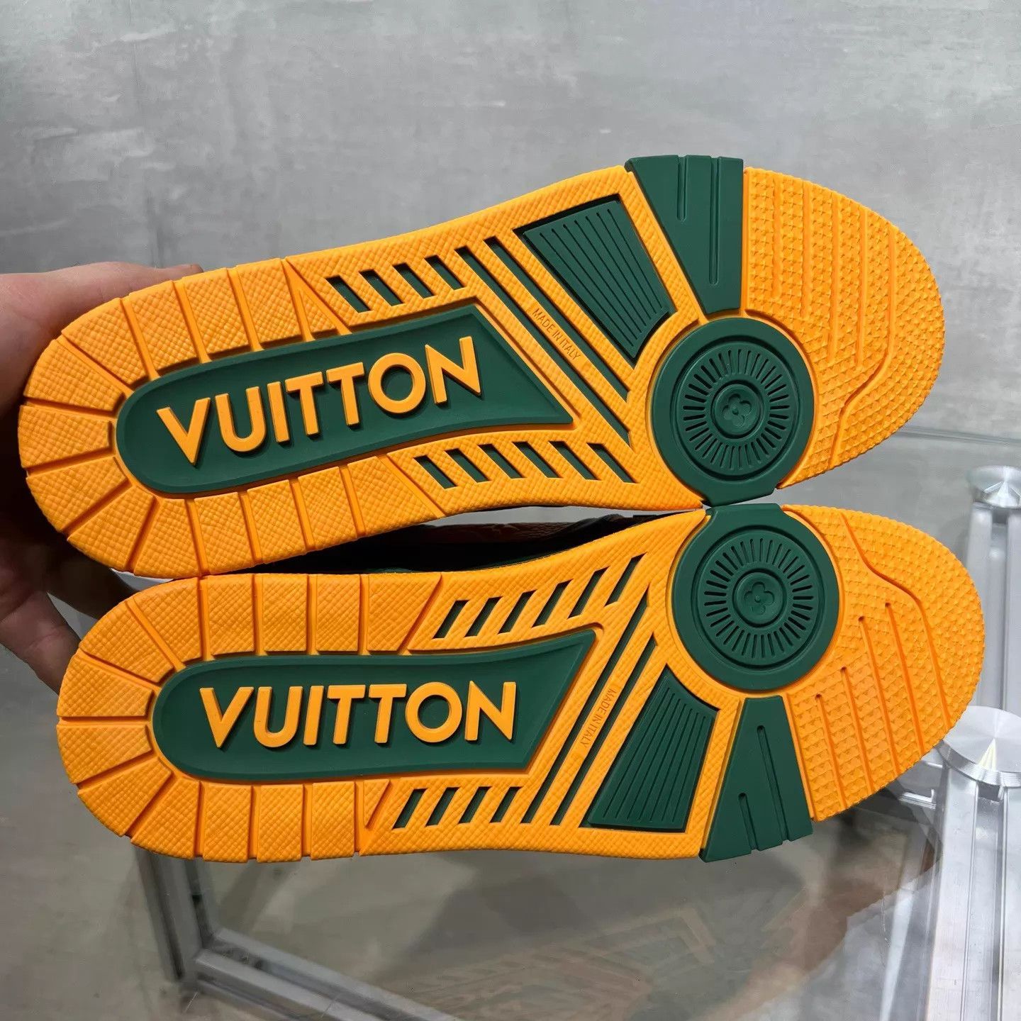 Louis Vuitton LV Trainer Yellow Green UK7.5 41.5 Size US 8.5 / EU 41-42 - 7 Thumbnail