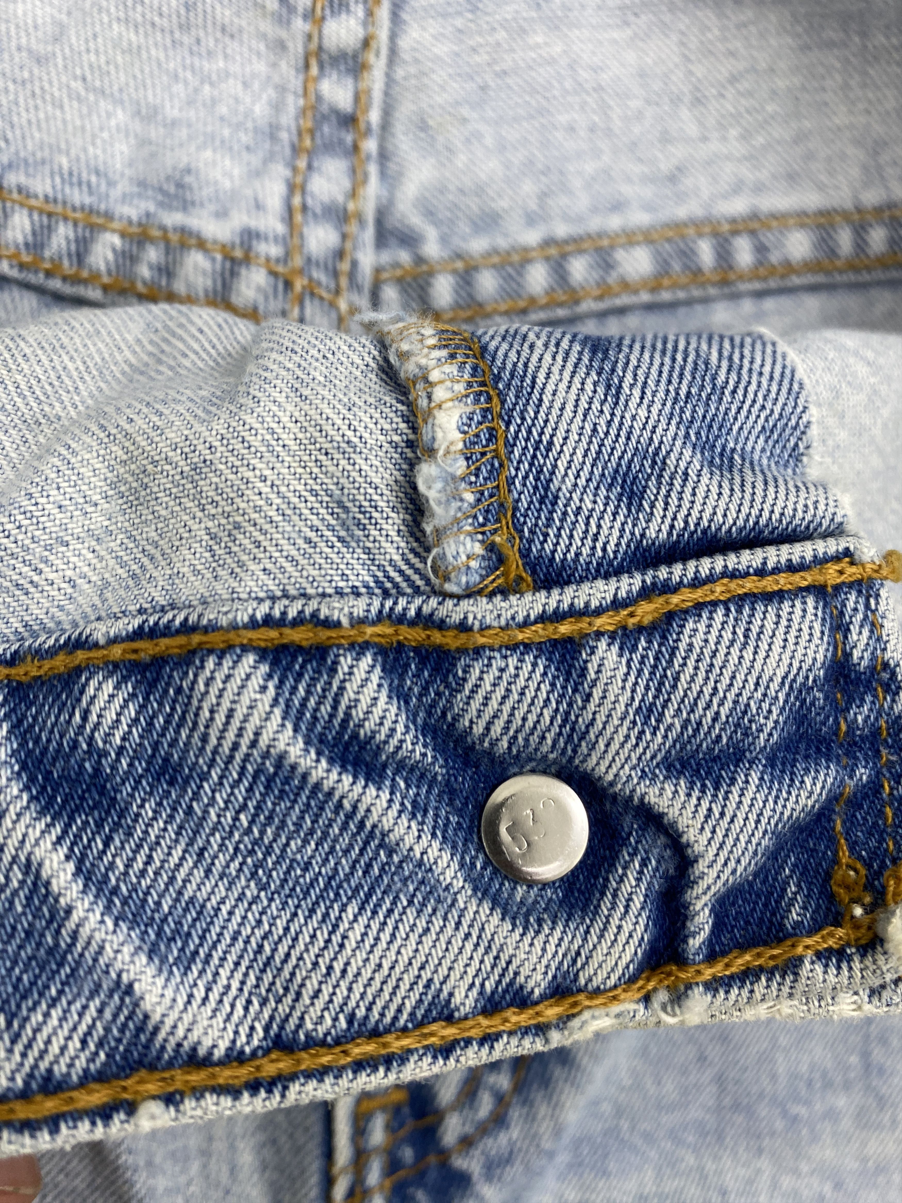 Levi's × Vintage Vintage Levis 551 Light Washed Jeans Size US 27 - 10 Thumbnail