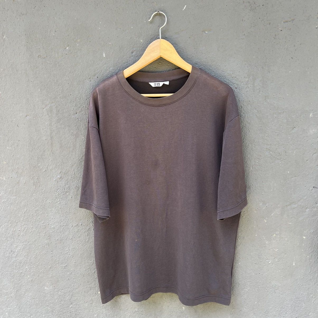 Christophe Lemaire Thrashed Faded Christophe Lemaire X Uniqlo Tee Size US XL / EU 56 / 4 - 1 Thumbnail