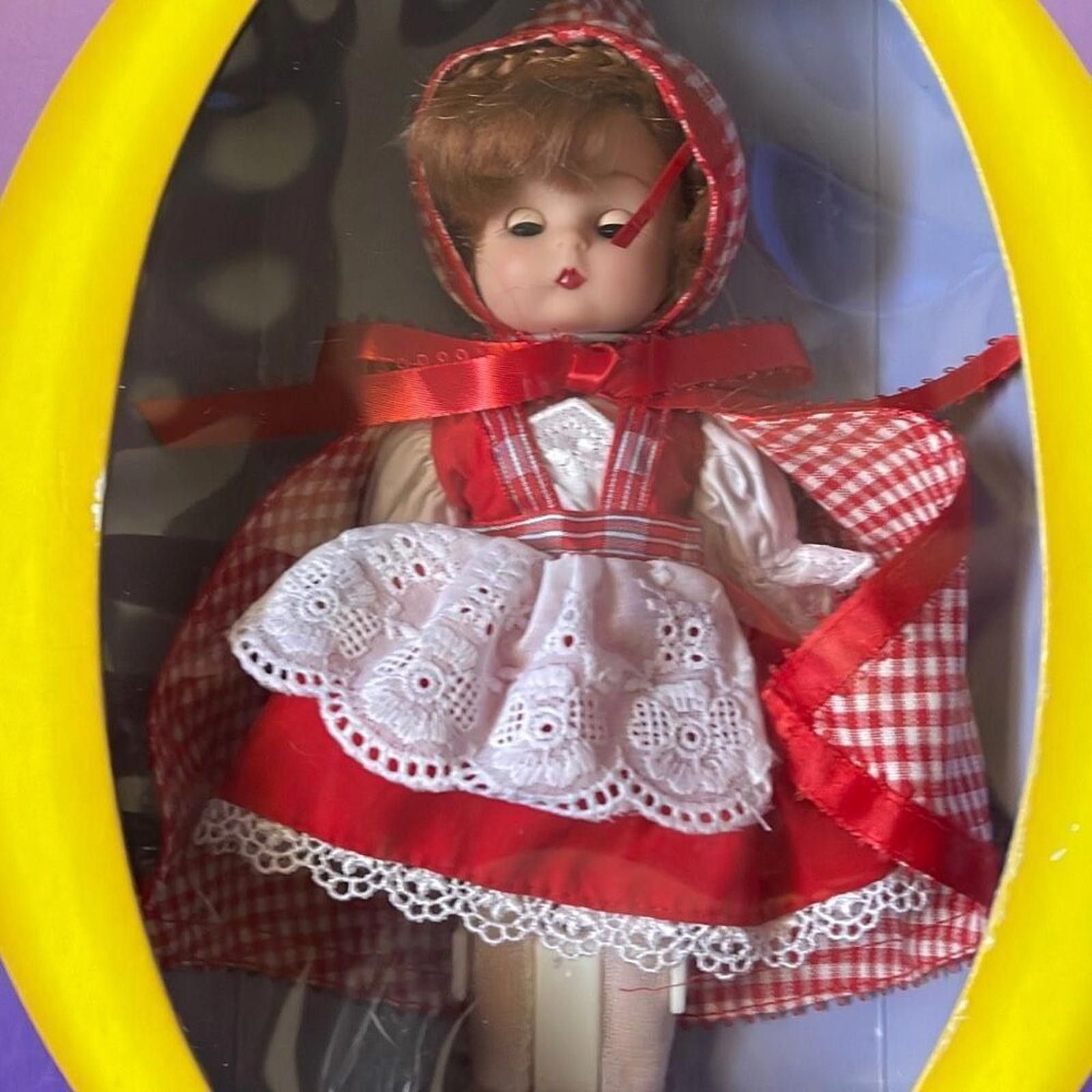Designer Effanbee Little Red Riding hood 9 inch doll Size ONE SIZE - 2 Thumbnail