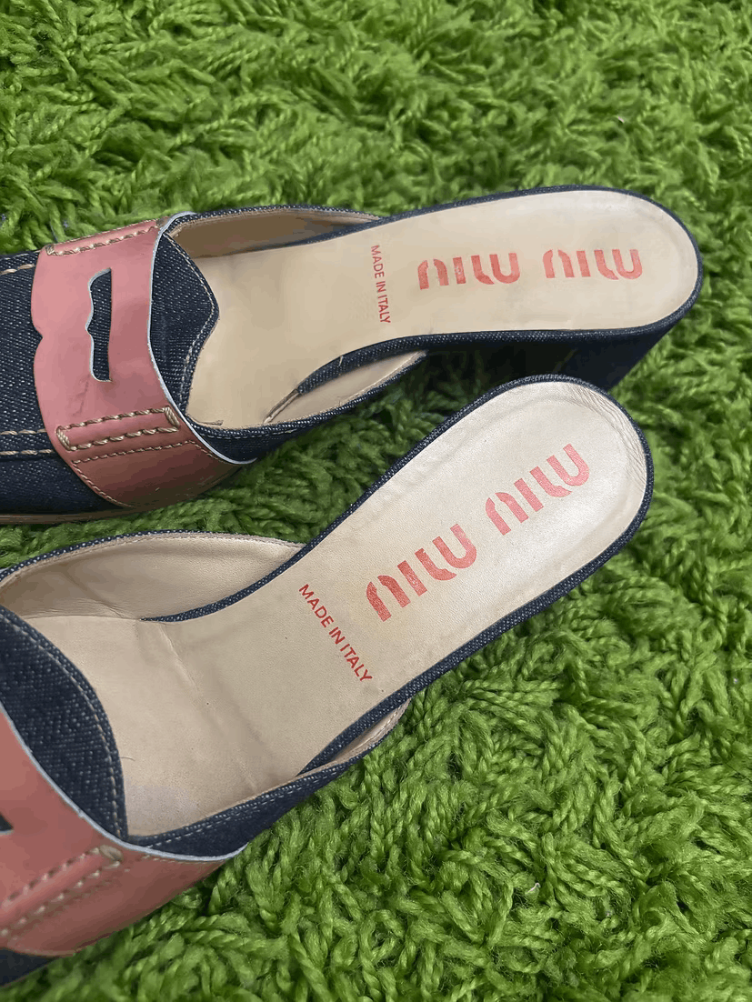 Miu Miu Early 2000s Kitten Heel Denim Loafer Mules Size US 7 / IT 37 - 5 Thumbnail