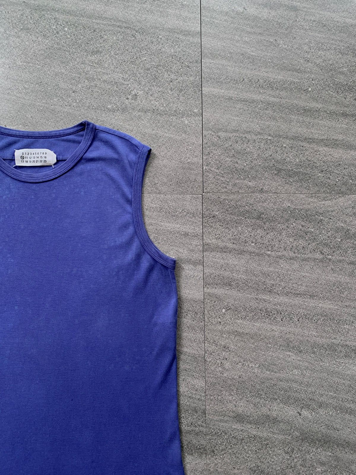 Maison Margiela FREE TAX! 2000s Basic Faded Tanktop Size US M / EU 48-50 / 2 - 2 Thumbnail