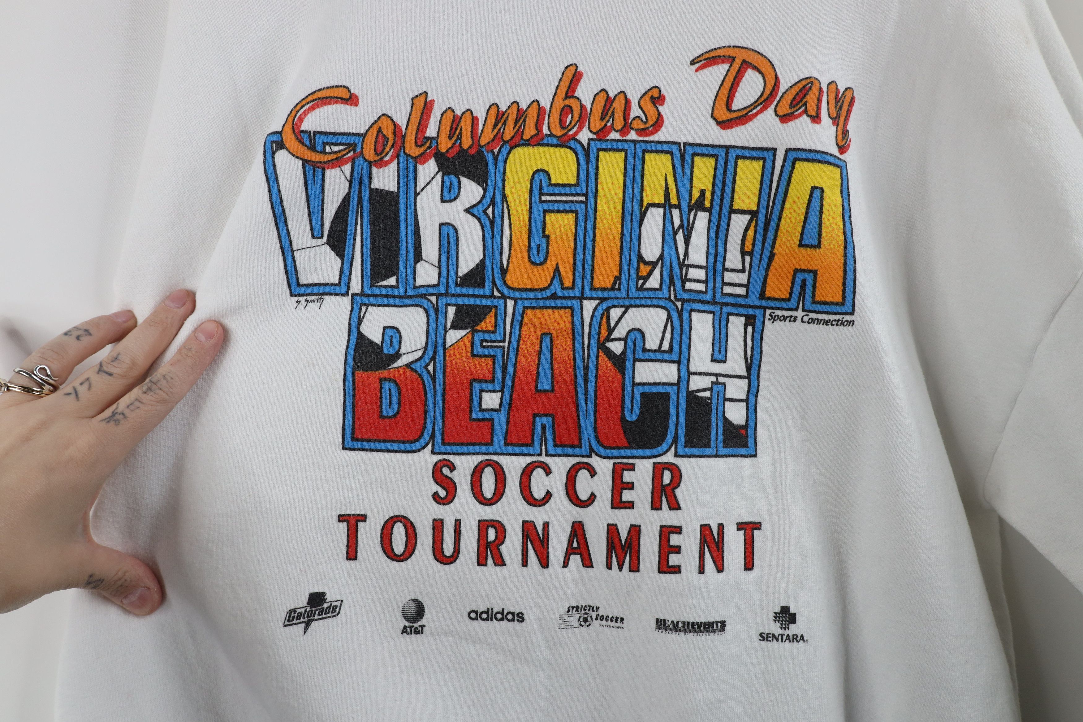 Vintage Vintage 90s Columbus Day Soccer Tournament Sweatshirt USA Size US L / EU 52-54 / 3 - 9 Thumbnail