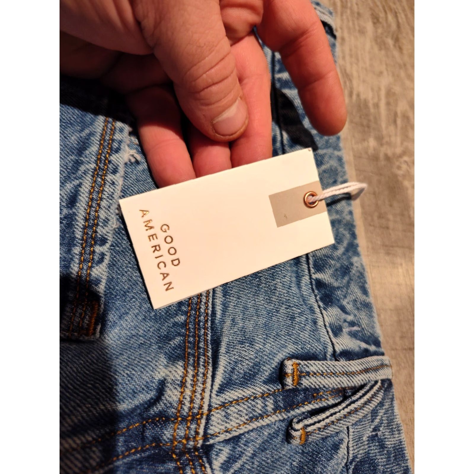 Good American Good American High Rise 90s Split Back Hem Jeans Size 12 Indigo Blue Womens Size 34" / US 12 / IT 48 - 7 Thumbnail