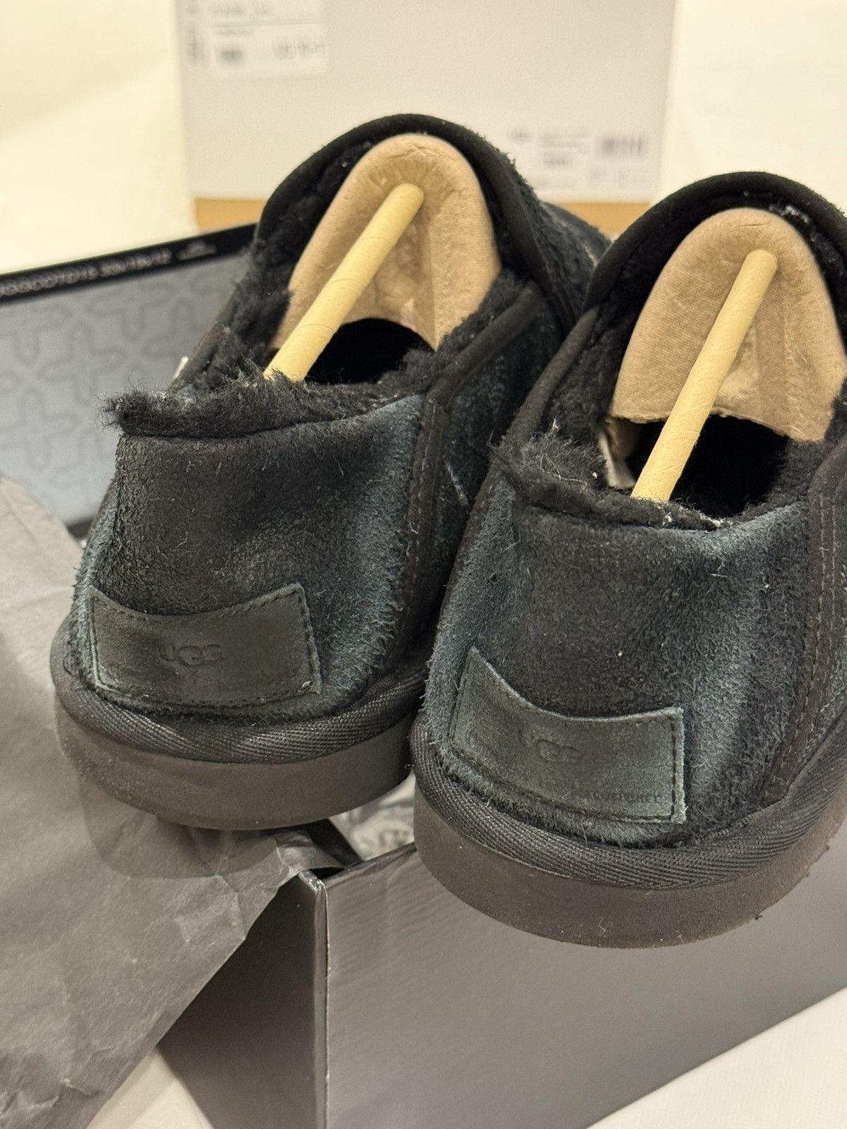 Ugg UGG X children of the discordance Size US 8 / EU 41 - 4 Thumbnail