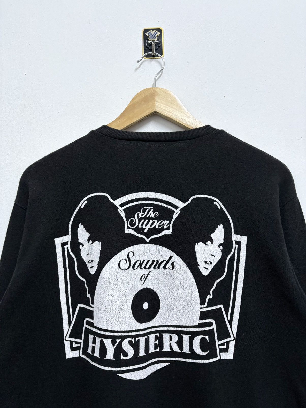 Hysteric Glamour 2000's Hysteric Glamour " Sounds of Hysteric " Crewneck Size US M / EU 48-50 / 2 - 3 Thumbnail