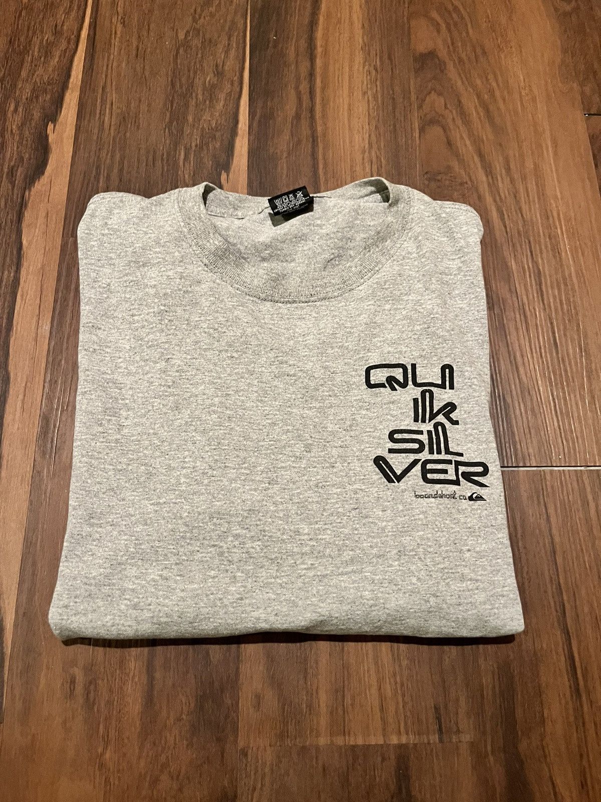 Quiksilver Y2K surf tee Size US L / EU 52-54 / 3 - 1 Thumbnail